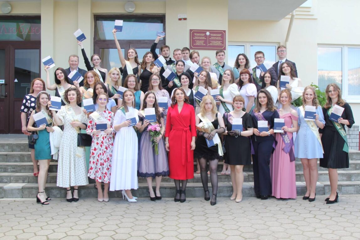 Поздравляем выпускников учреждения образования «Гродненский государственный музыкальный колледж», которые поступили в учреждения высшего образования в 2022 году!